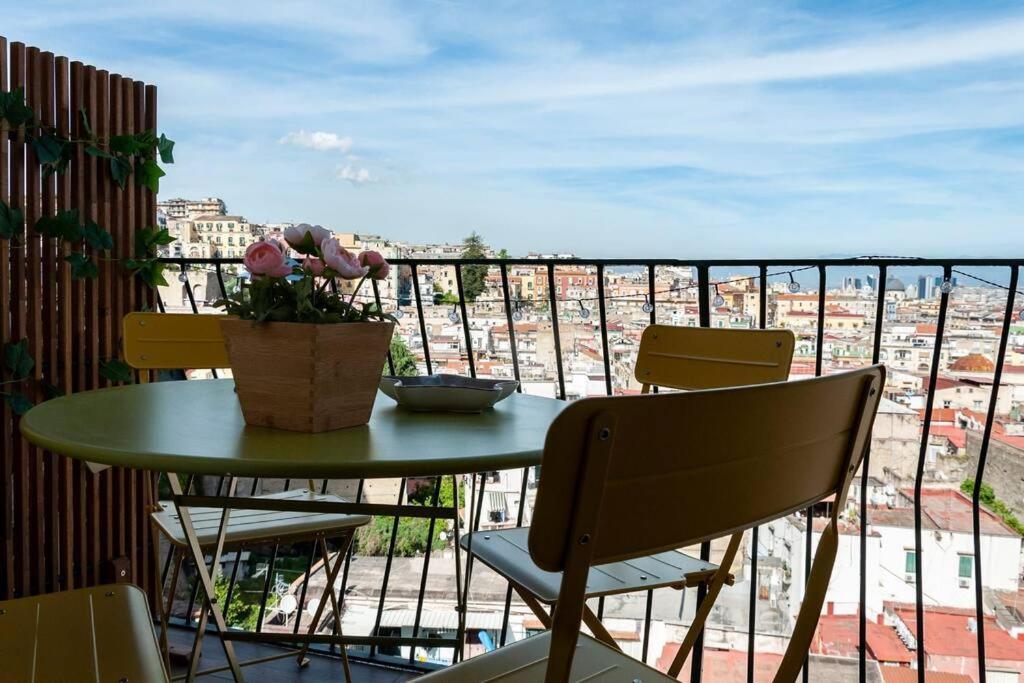 Olivella21 Luxury Apartment Montesanto Neapel Exteriör bild