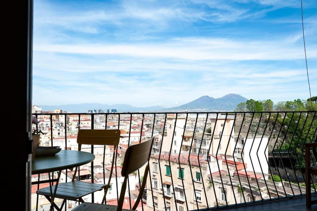 Olivella21 Luxury Apartment Montesanto Neapel Exteriör bild