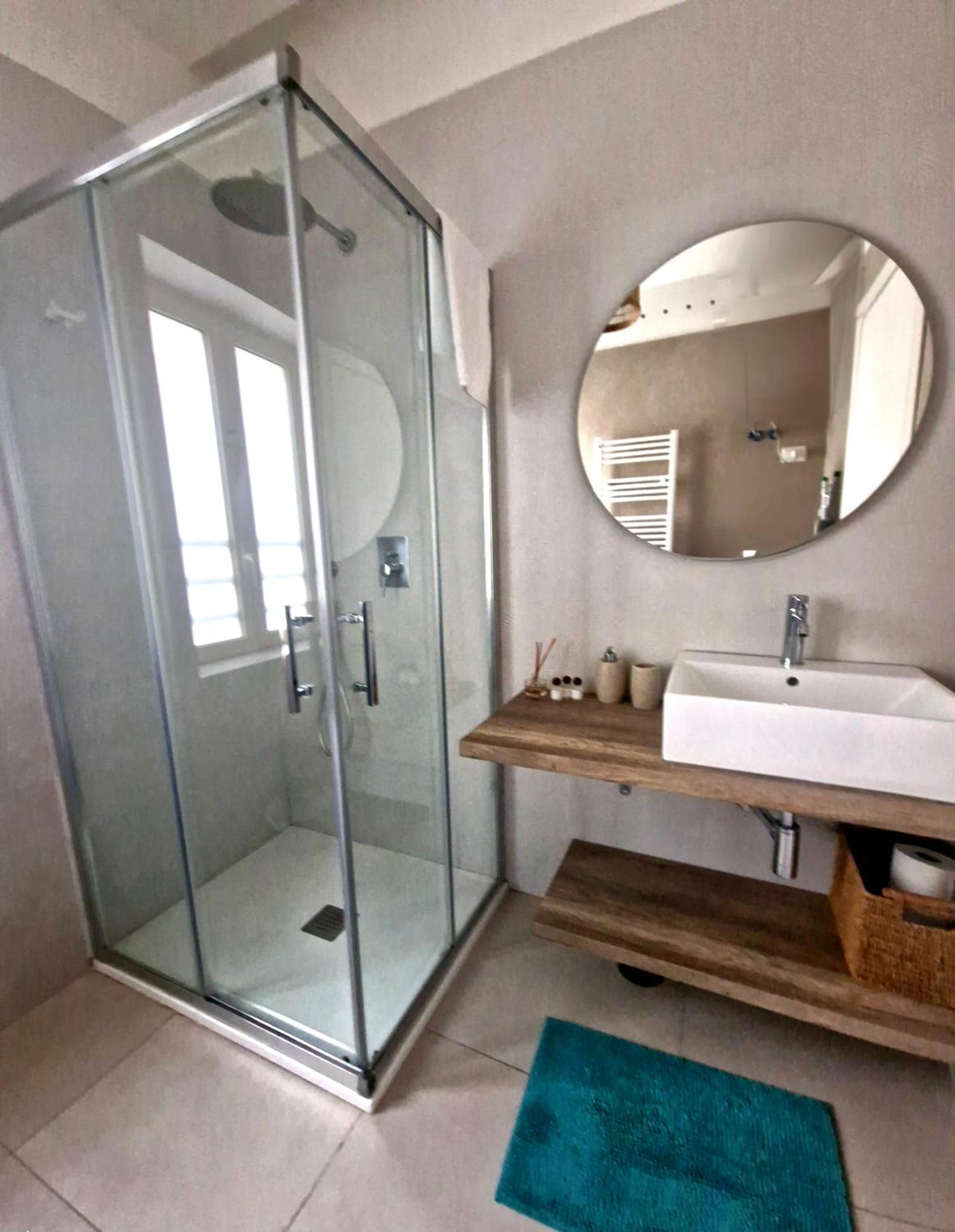 Olivella21 Luxury Apartment Montesanto Neapel Exteriör bild
